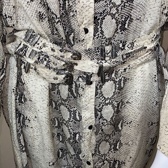 Fashion Nova Going Big Snake Corset Shirt Dress - Size 1X - Picture 11 of 14